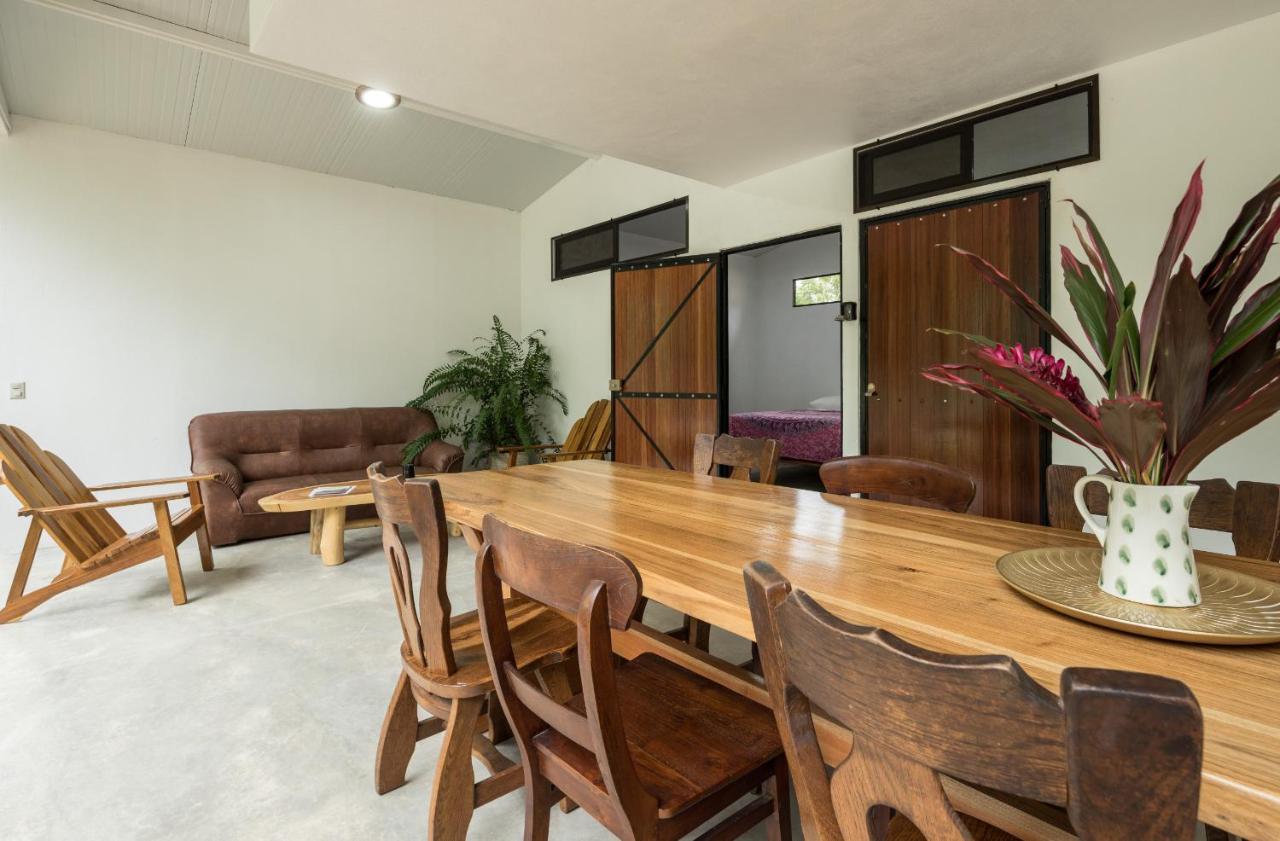 Puerto Viejo Club, Villas & Pool Puerto Viejo de Talamanca ภายนอก รูปภาพ